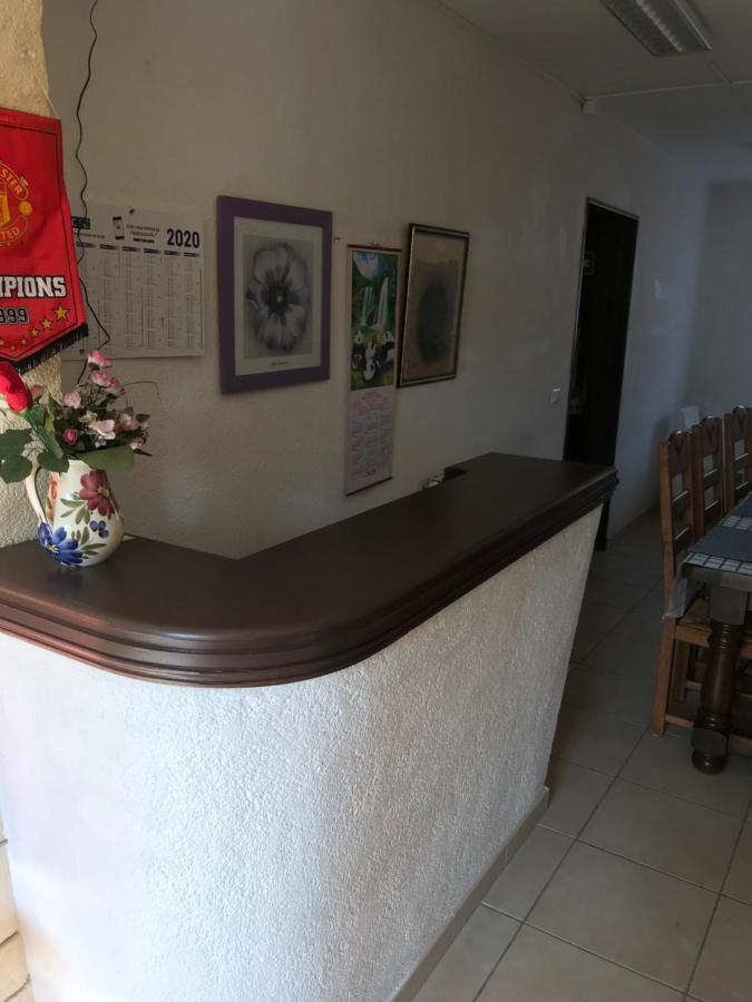 Bora Villa Béziers Exteriör bild